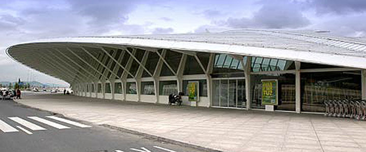 bilbao airport